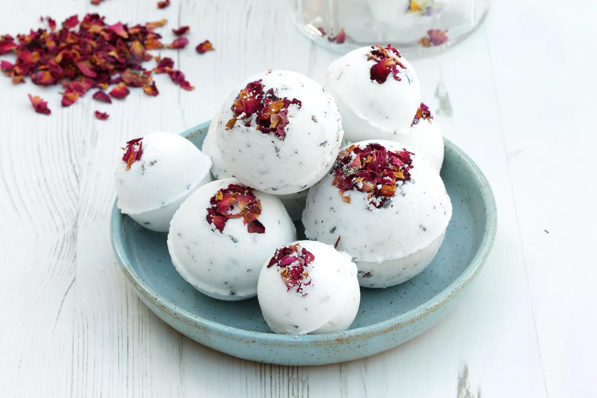 Easy crafts for kids illustrated by Bath bomb craft idea