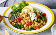 Joe Wicks&rsquo; vegan chickpea curry with tomato and spinach