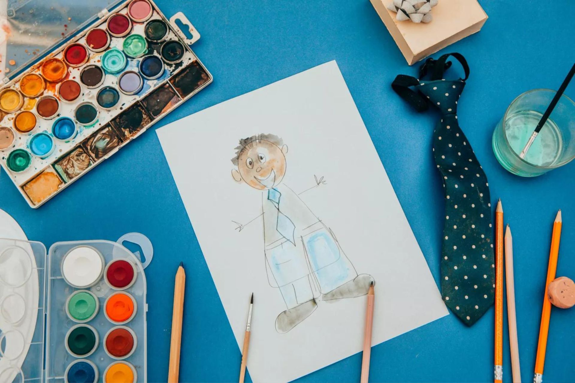 Easy crafts for kids illustrated by Father's Day craft idea